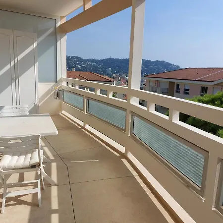 Iris - Lumineux Avec Terrasse Et Vue Mer - Axelle Loc'appart شقة *